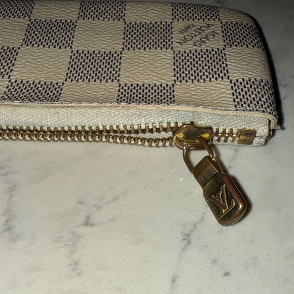 Louis Vuitton Damier Azur Coin Pouch Wallet - Picture 4 of 8